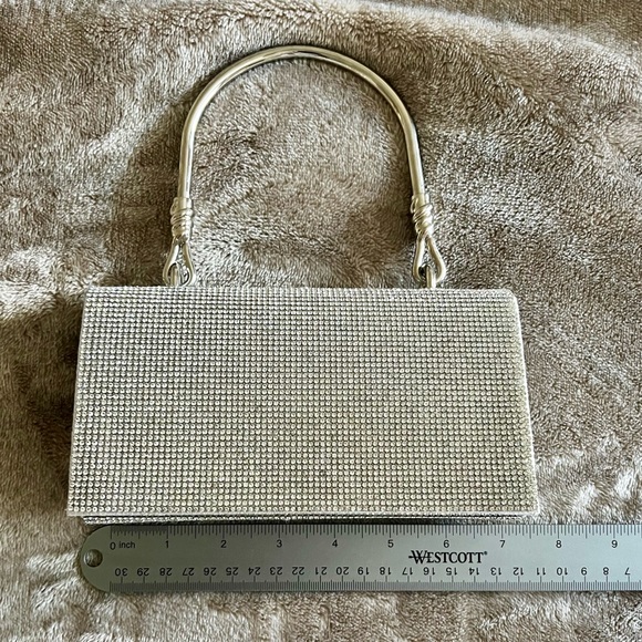 Small Silver Rhinestone Purse - Picture 7 of 7